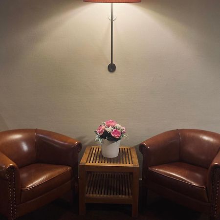 Hotel Bornem Bagian luar foto